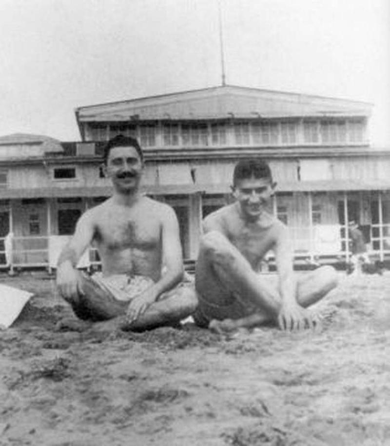 franz kafka and max brod on the beach 2f7087 1024