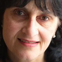 moniza alvi smaller portrait copyright bob coe formatkey jpg w245