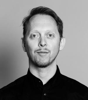 frank moon headshot bw